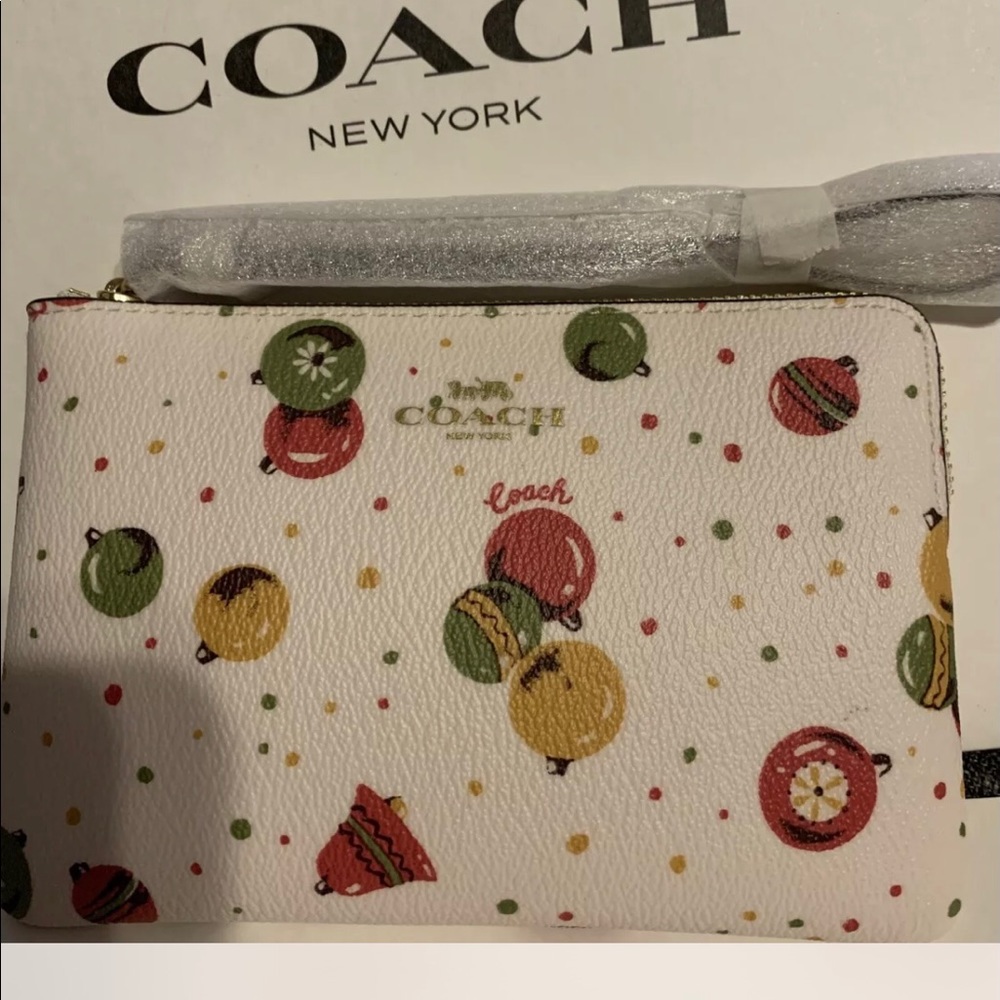 Coach Canvas Christmas Zipper Wristlet. New with Box - Picture 4 of 4